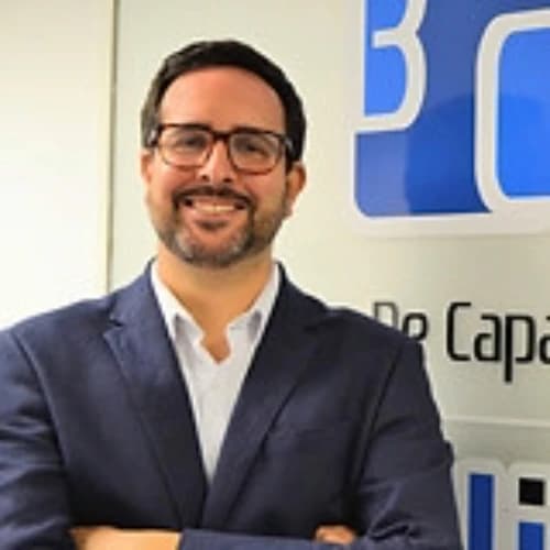 Dr. Sebastian Calleros